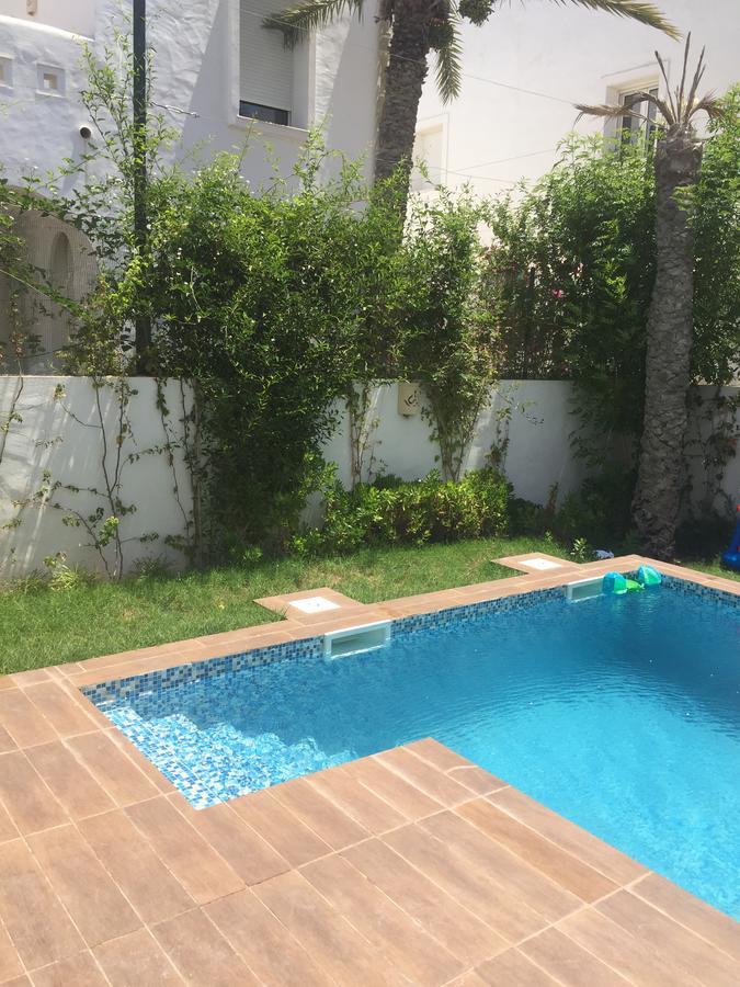 Villa Avec Piscine Triffa Exterior photo